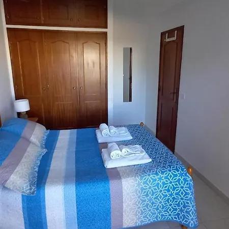 T1 Em Perto Da Praia *